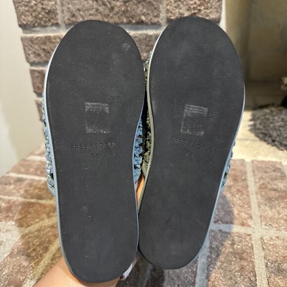 Free People Women's Freya Stormy Sea Slip On Flats Mule Shoes Size 7.5 - Picture 9 of 16